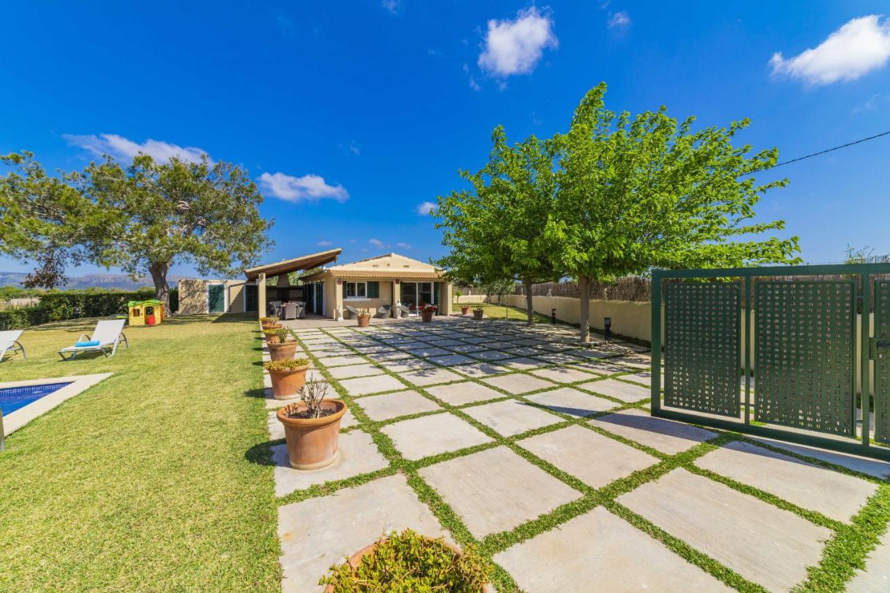 Villa Ambient / Sa Finqueta Muro Exterior photo